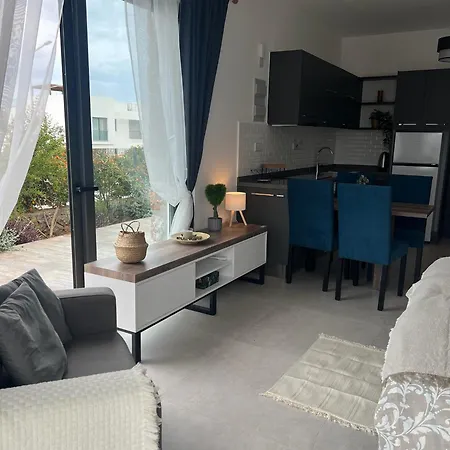 Dejablue Twin Blue, Esentepe, North Cyprus Apartman Jéri
