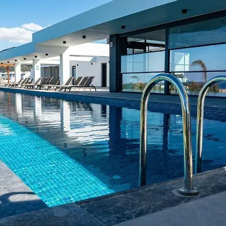 Dejablue Twin Blue, Esentepe, North Cyprus Apartman *